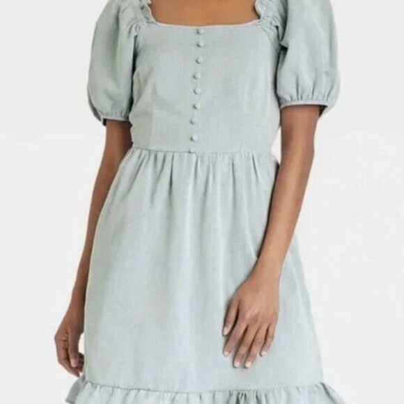 NWT Light Denim Square Neck Chambray Blue Sun Dress - Picture 2 of 5